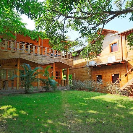 Brushwood Villa- Cottages And Bar 팔로렘 외부 사진