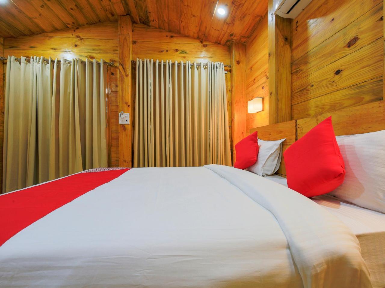 Brushwood Villa- Cottages And Bar 팔로렘 외부 사진