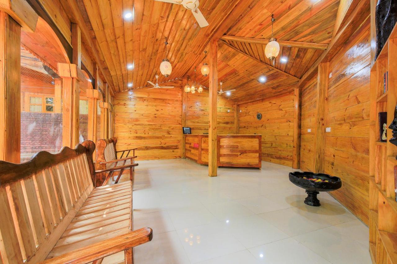 Brushwood Villa- Cottages And Bar 팔로렘 외부 사진