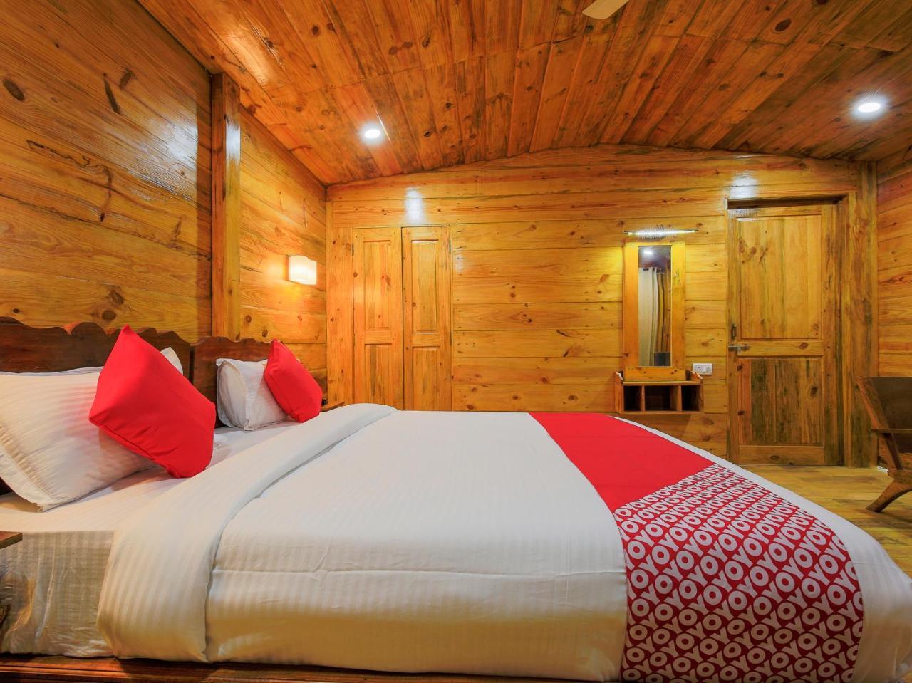 Brushwood Villa- Cottages And Bar 팔로렘 외부 사진